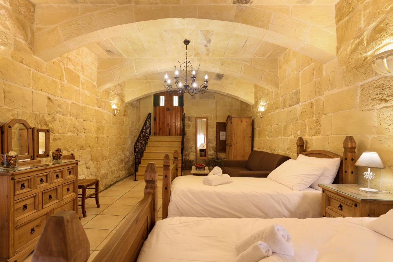 Superb Maltese Farmhouse With Private Pool Villa Victoria Buitenkant foto