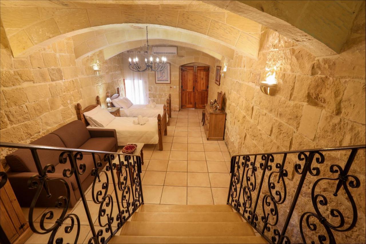 Superb Maltese Farmhouse With Private Pool Villa Victoria Buitenkant foto