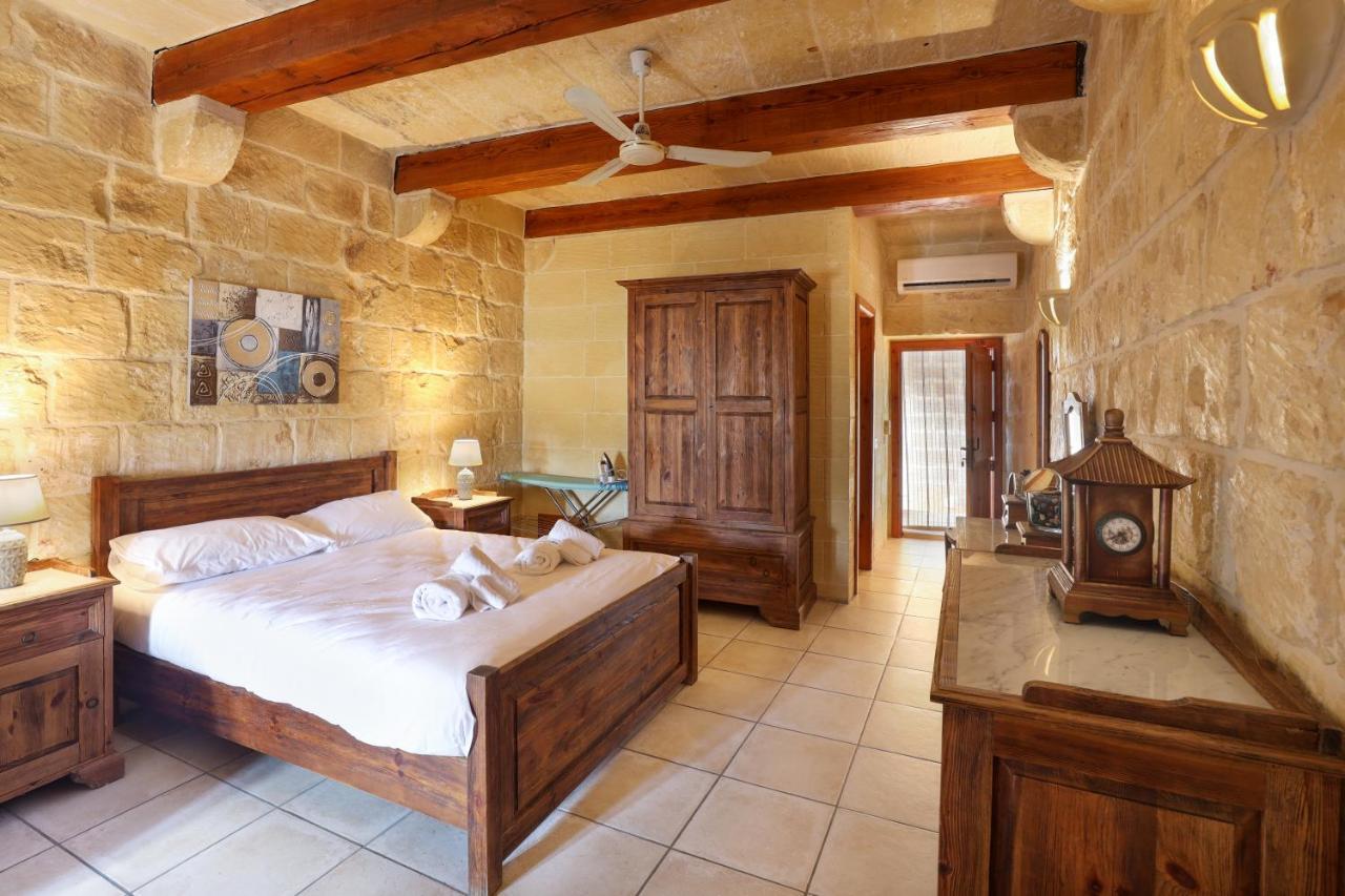 Superb Maltese Farmhouse With Private Pool Villa Victoria Buitenkant foto