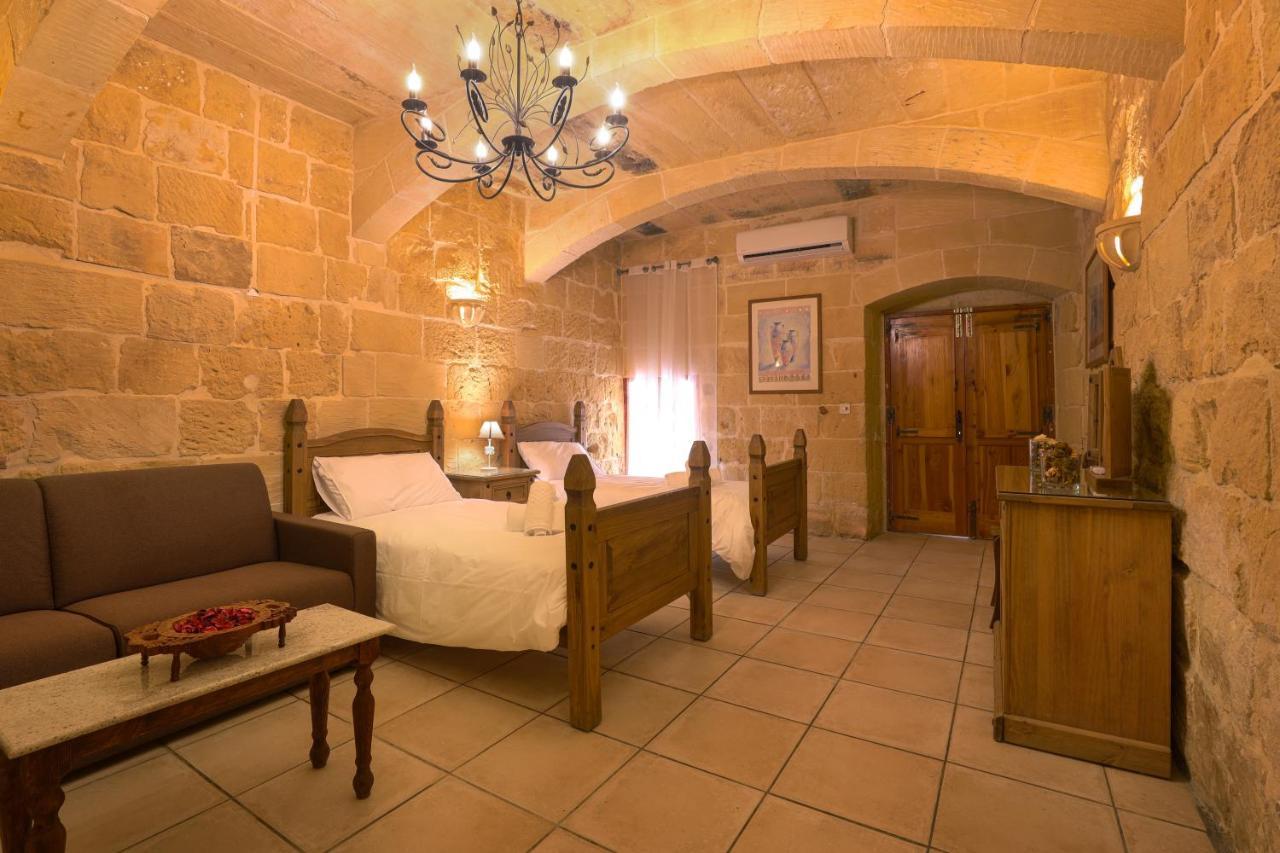 Superb Maltese Farmhouse With Private Pool Villa Victoria Buitenkant foto