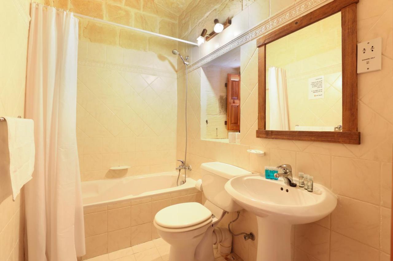 Superb Maltese Farmhouse With Private Pool Villa Victoria Buitenkant foto